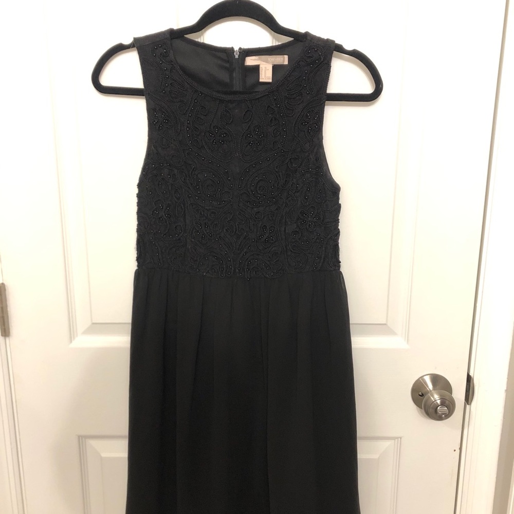 Knee length little black dress Forever 21 size XS